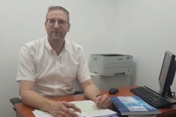 יועצים מספרים על עצמם